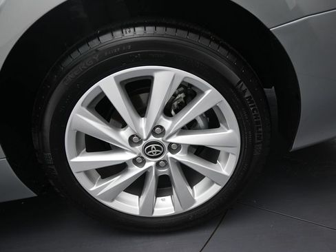 Used 2024 Toyota Camry LE AWD/4WD image 37