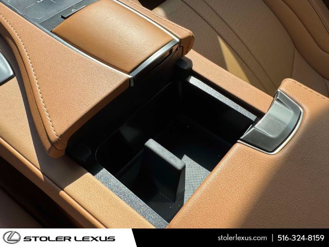 Used 2023 Lexus LC 500 Convertible w/ Touring Package RWD image 38