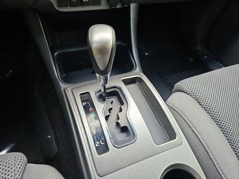 Used 2013 Toyota Tacoma Base V6 w/ TRD Off-Road Pkg image 12