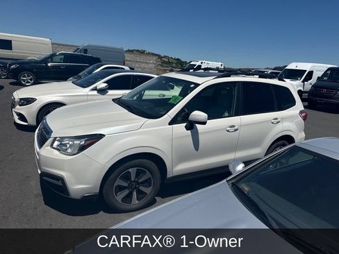 Used 2018 Subaru Forester 2.5i Premium AWD/4WD image 2