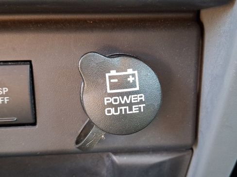 Used 2009 Jeep Wrangler X image 18