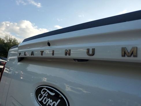 Used 2025 Ford F150 Platinum AWD/4WD image 8