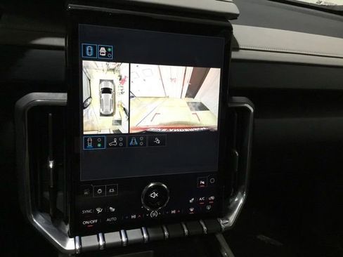 New 2026 GMC Acadia Elevation w/ Elevation Premium Package FWD image 32