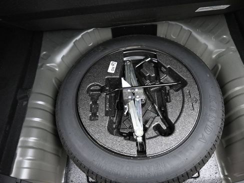 Certified 2023 Honda Civic Sport Touring image 23