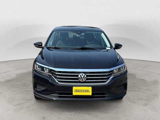 Used 2020 Volkswagen Passat 2.0T SE FWD image 2