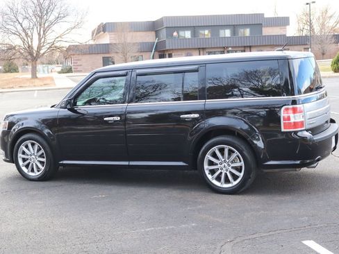 Used 2018 Ford Flex Limited image 8
