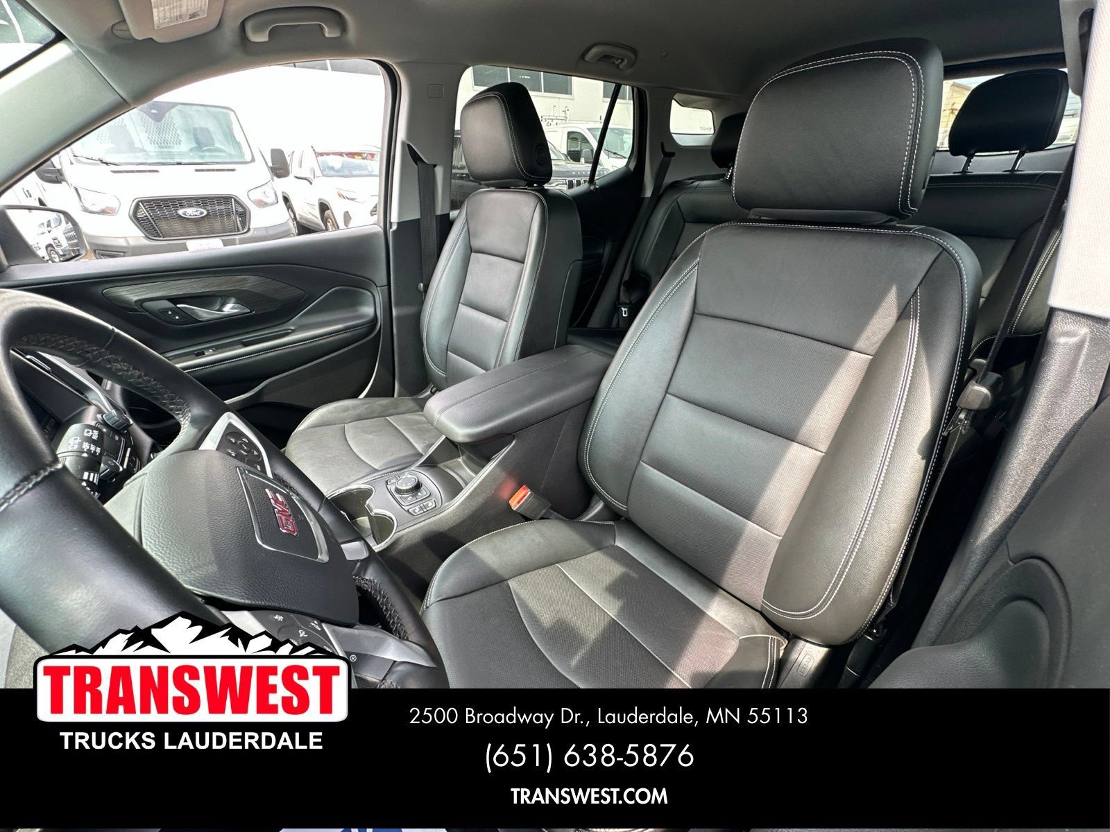 Used 2024 GMC Terrain SLT AWD/4WD image 11