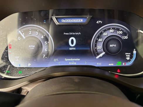 New 2026 RAM 1500 Laramie AWD/4WD image 24