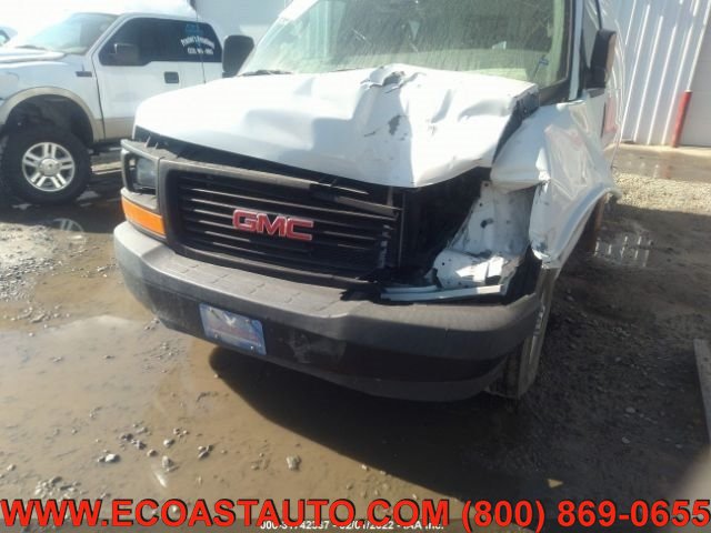 Used 2017 GMC Savana 2500 RWD image 5