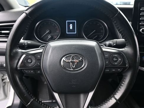 Used 2023 Toyota Camry SE FWD image 15