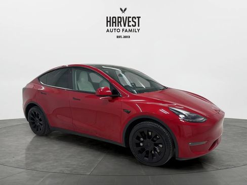 Used 2023 Tesla Model Y Long Range AWD/4WD image 9