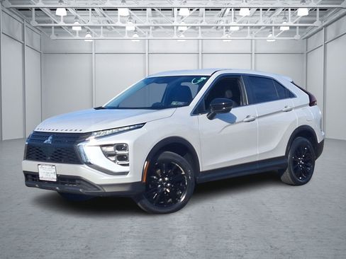 Used 2023 Mitsubishi Eclipse Cross SEL image 1