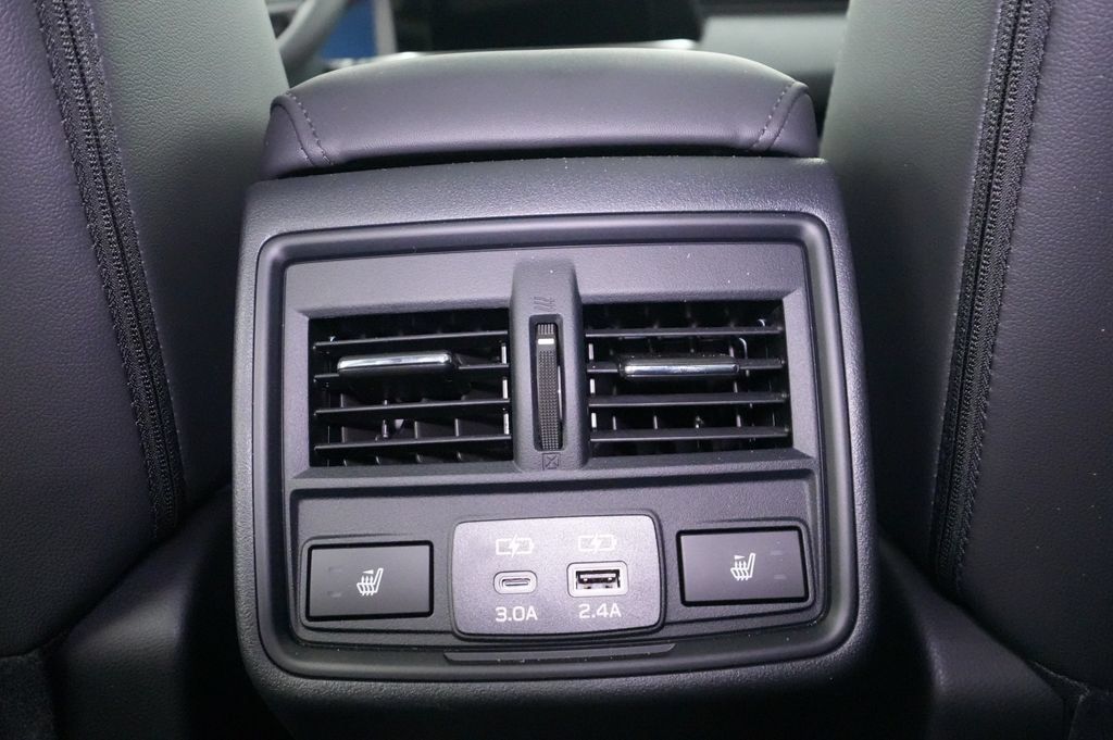 Used 2026 Subaru Outback Limited w/ Premium/Limited Package 2 AWD/4WD image 24