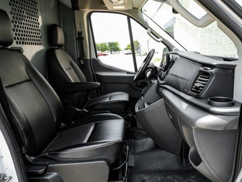 Used 2022 Ford Transit 350 Medium Roof RWD image 28