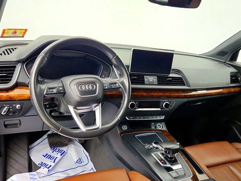 Used 2018 Audi Q5 Prestige w/ Prestige Package AWD/4WD image 13