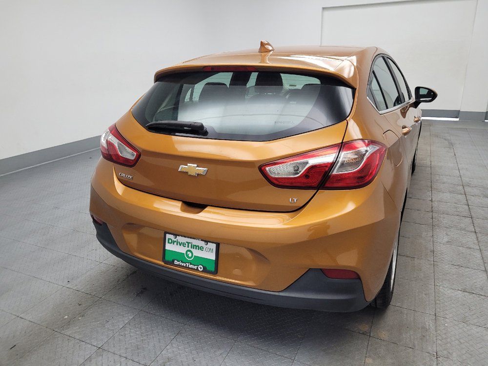 Used 2017 Chevrolet Cruze LT w/ Sun And Sound Package FWD image 7
