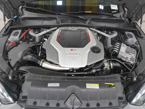 Used 2022 Audi RS 5 Sportback w/ Dynamic Package image 30