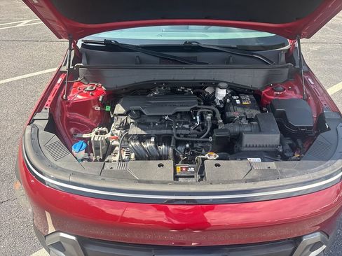 Used 2024 Hyundai Kona SEL AWD/4WD image 31