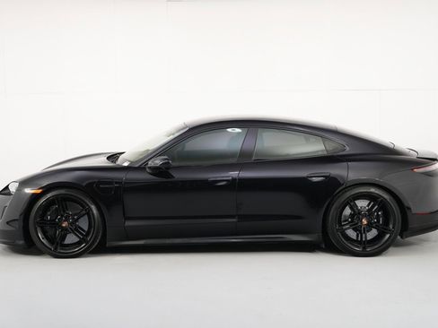 Used 2020 Porsche Taycan Turbo image 54