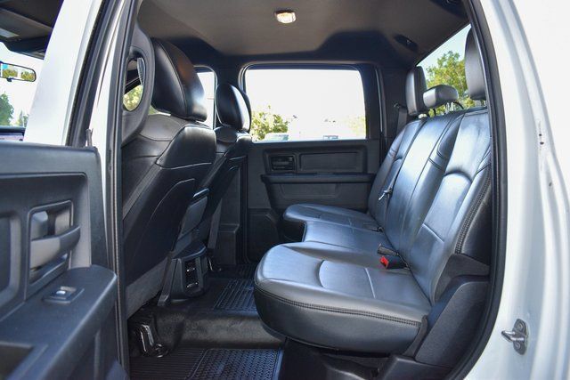 Used 2022 RAM 5500 Tradesman w/ Chrome Appearance Group RWD image 29