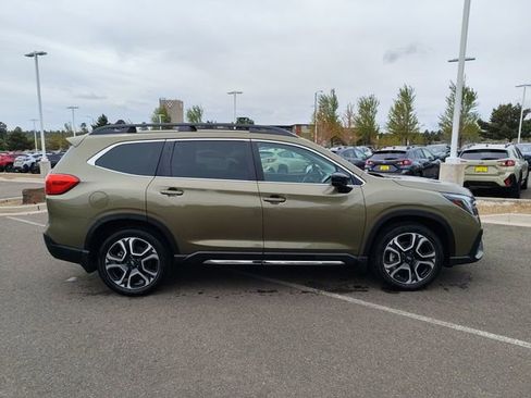 Certified 2024 Subaru Ascent Limited AWD/4WD image 4