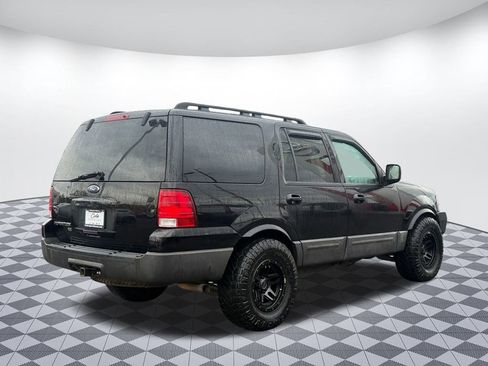 Used 2005 Ford Expedition XLT image 7