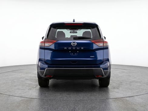 Used 2025 Nissan Rogue SV AWD/4WD image 7