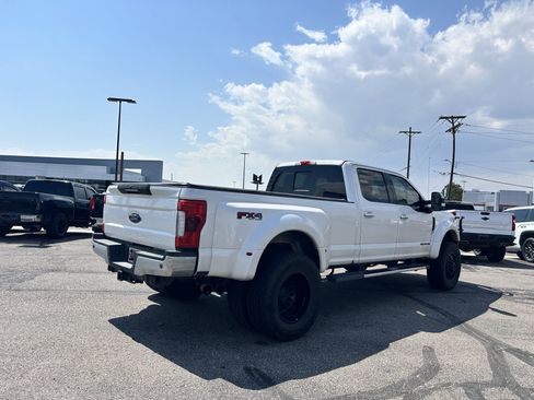 Used 2019 Ford F450 Lariat w/ Lariat Ultimate Package AWD/4WD image 6