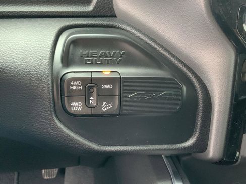 Used 2022 RAM 2500 Laramie w/ Night Edition AWD/4WD image 33