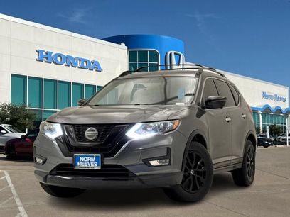 Used 2018 Nissan Rogue SV w/ Premium Package