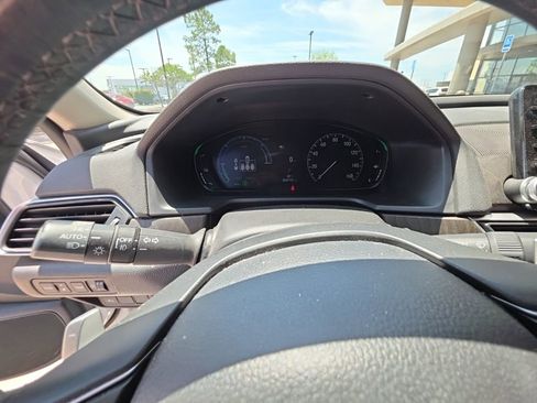 Used 2021 Honda Accord Touring image 10