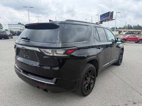 Used 2020 Chevrolet Traverse Premier w/ Redline Edition AWD/4WD image 6