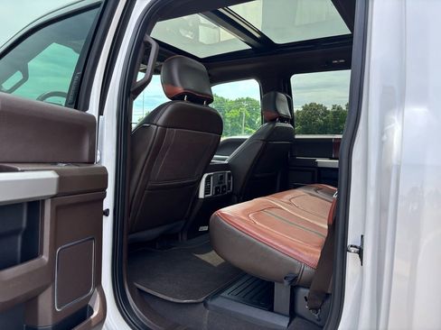 Used 2019 Ford F350 King Ranch w/ King Ranch Ultimate Package AWD/4WD image 28