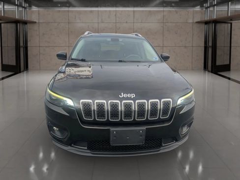 Used 2020 Jeep Cherokee Latitude Plus AWD/4WD image 7