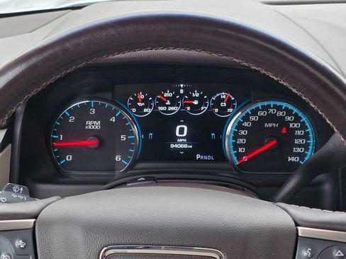 Used 2020 GMC Yukon Denali w/ Open Road Package image 40