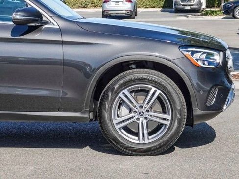 Certified 2022 Mercedes-Benz GLC 300 image 10