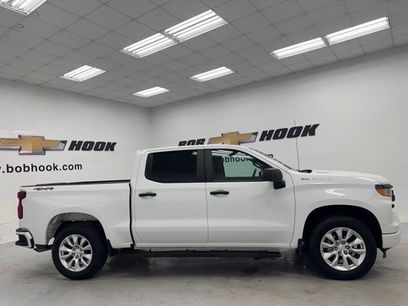 Used 2025 Chevrolet Silverado 1500 Custom