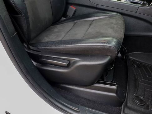 Used 2020 Jeep Grand Cherokee Altitude image 49