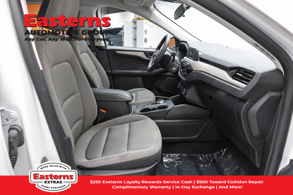 Used 2022 Ford Escape S AWD/4WD image 25