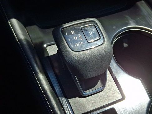 Certified 2023 Nissan Rogue SL w/ SL Premium Package AWD/4WD image 15