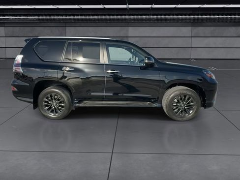 Certified 2023 Lexus GX 460 Premium w/ Premium Package image 9