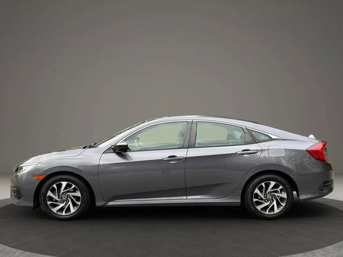 Used 2016 Honda Civic EX image 8
