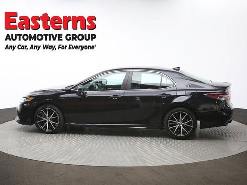 Used 2023 Toyota Camry SE image 59