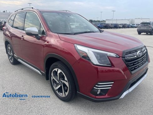 Used 2024 Subaru Forester Touring w/ Convenience Package AWD/4WD image 7