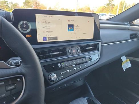 New 2025 Lexus ES 350 F Sport image 27