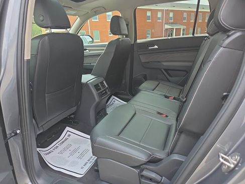 Used 2023 Volkswagen Atlas Cross Sport SEL AWD/4WD image 21