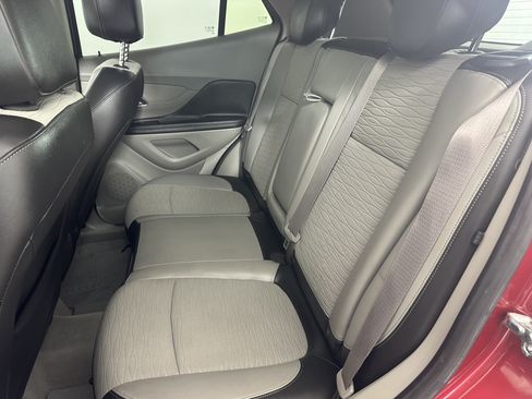 Used 2016 Buick Encore Convenience FWD image 14
