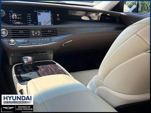 Used 2019 Lexus LS 500 AWD w/ Luxury Package image 25