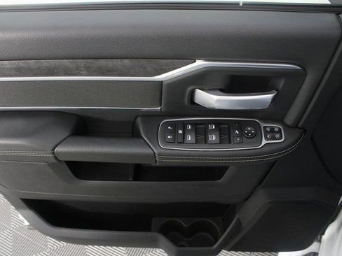 Used 2024 RAM 2500 Big Horn w/ Bed Utility Group image 13