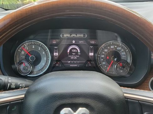 Used 2020 RAM 1500 Longhorn RWD image 34